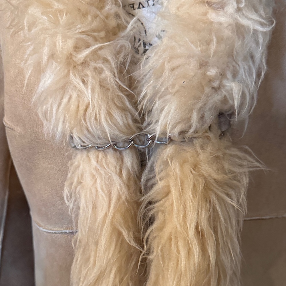 Vintage Shearling Fur Trimmed Hooded Coat - Picture 5 of 6